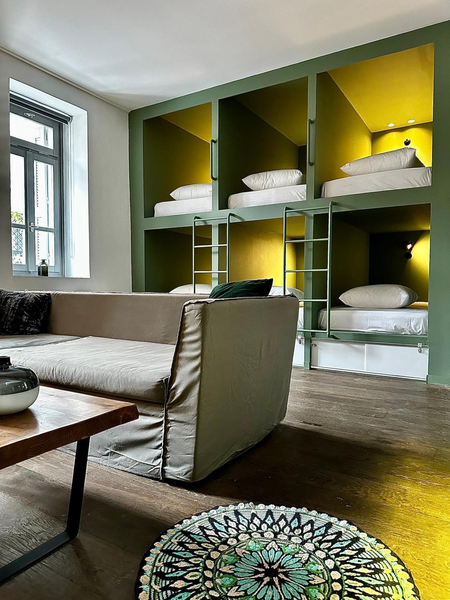Hostel Pink Mango Ateny Zewnętrze zdjęcie